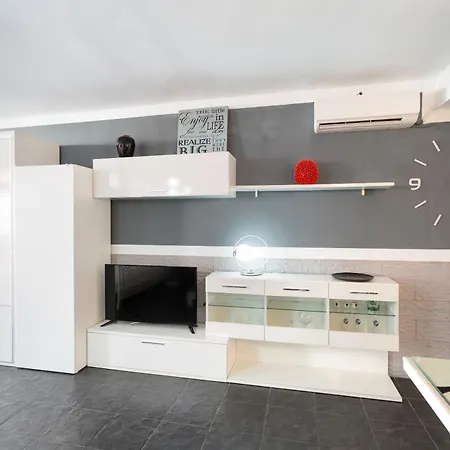 Apartment Estudio Yumbo Playa Del Ingles San Bartolome de Tirajana (Gran Canaria)